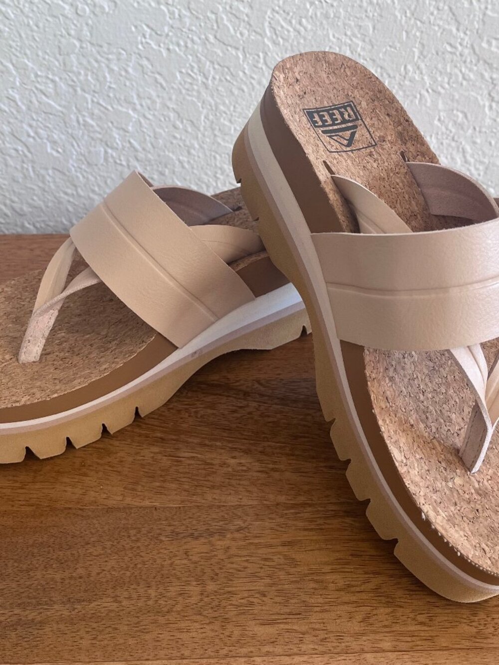 NEW! Reef Vista Higher Savanah Platform Thong Comfort Sandal In Seashell/Nude 5 - Picture 3 of 14